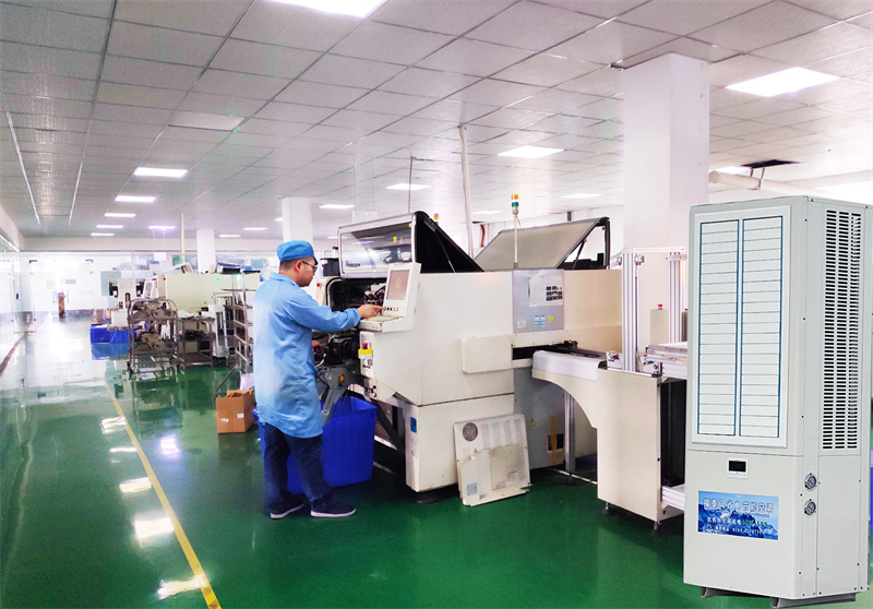 精密機械廠降溫方案！
